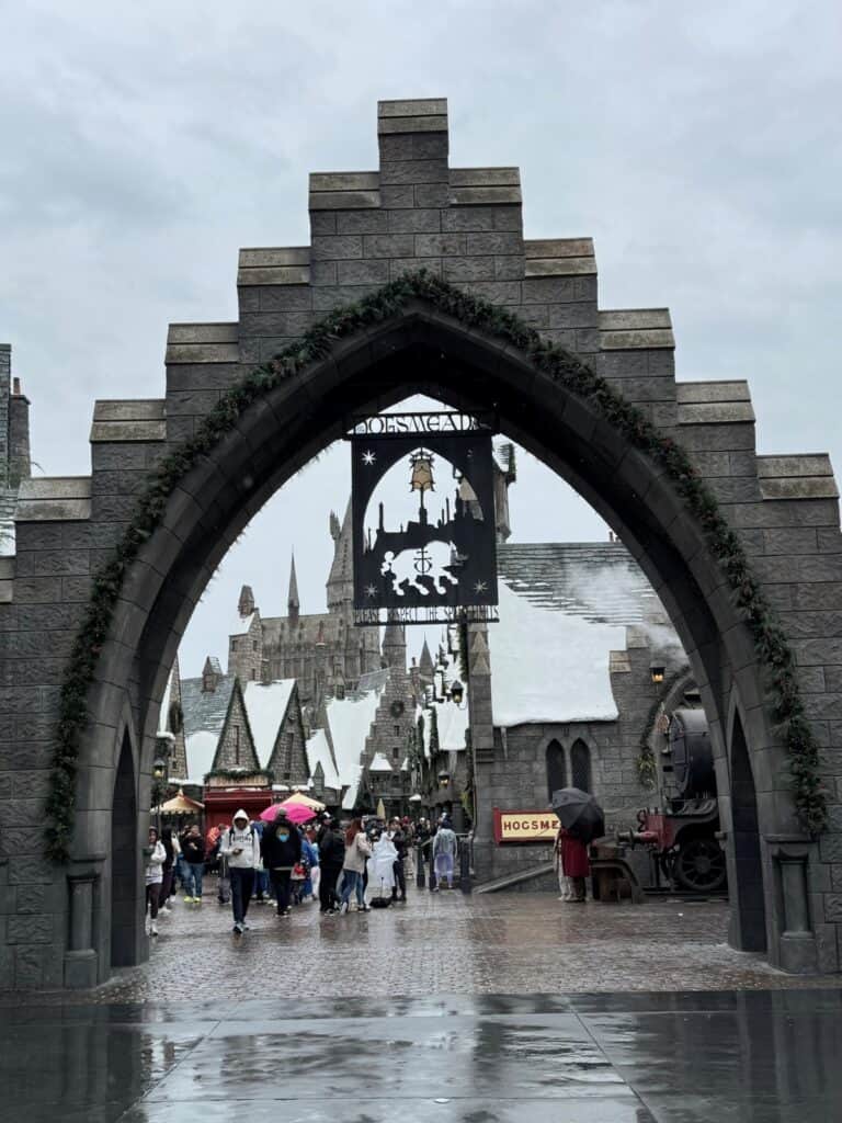 Entrance to Wizarding World of Harry Potter