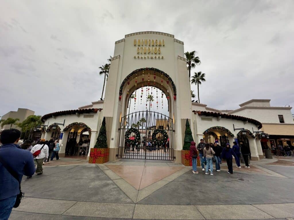 Universal Studios Hollywood entrance