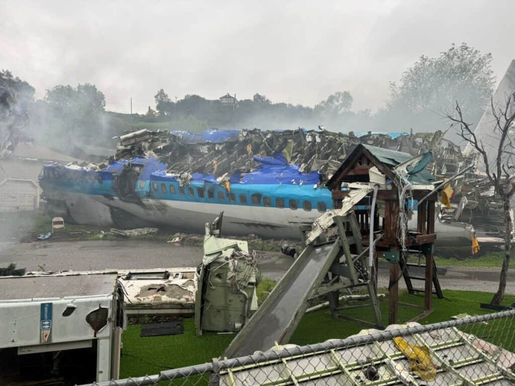 War of the Worlds airplane crash set