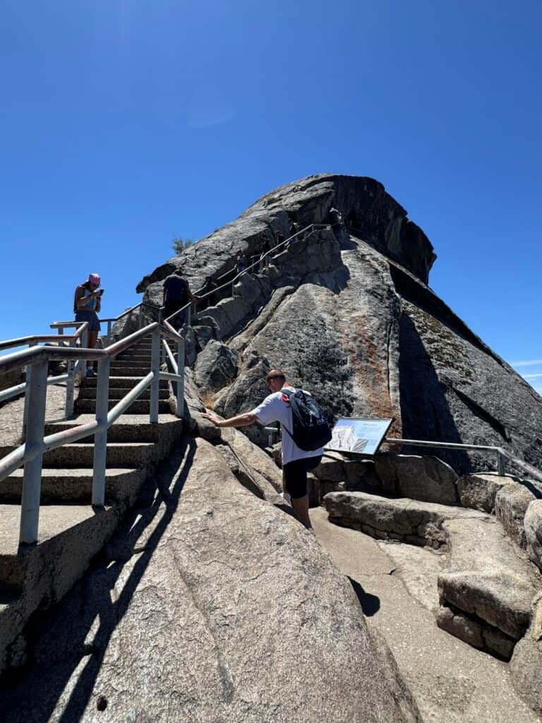 Moro Rock trail in Sequoia National Park