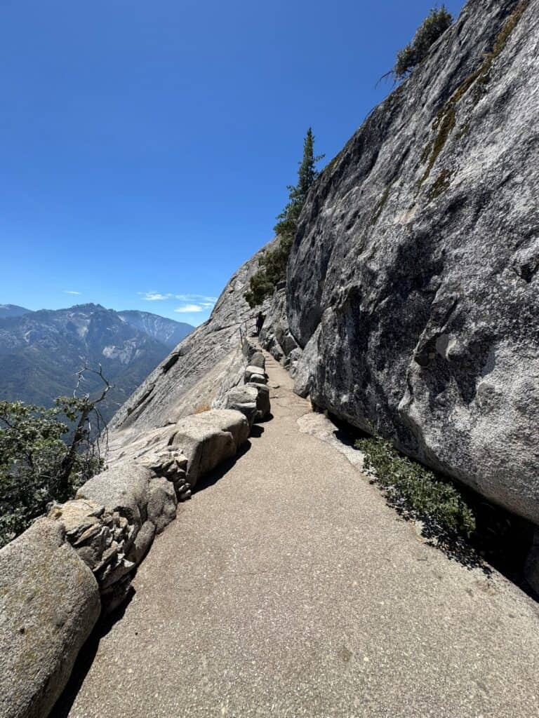 Moro Rock trail in Sequoia National Park